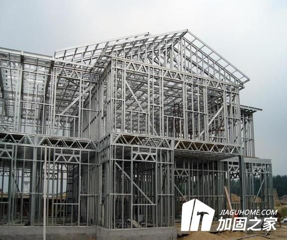 鋼結(jié)構(gòu)房屋漏水是什么原因造成的？