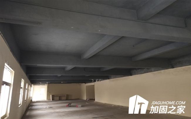 房屋出現(xiàn)裂縫，先做好判斷再施工