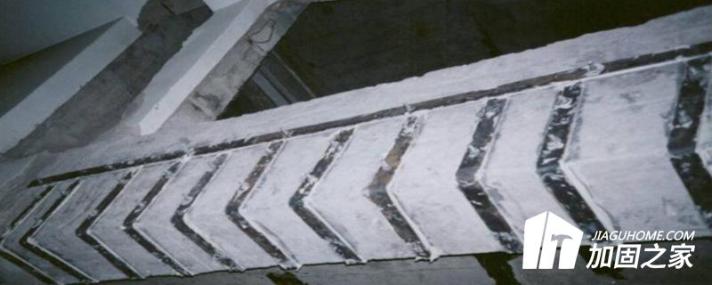 粘鋼加固配膠，涂膠