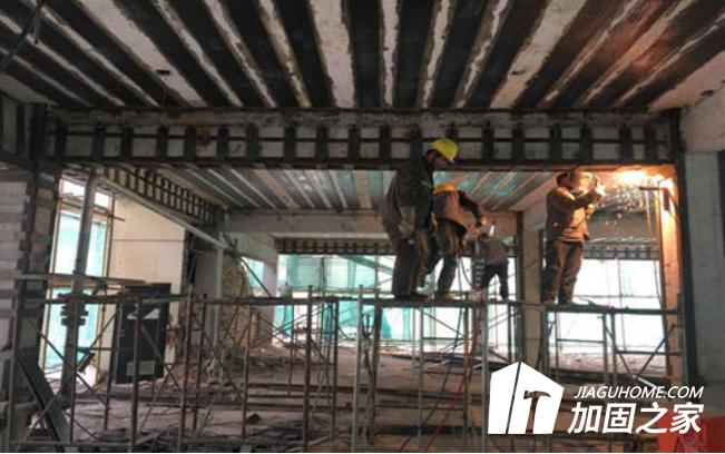房屋結(jié)構(gòu)進(jìn)行加固補(bǔ)強(qiáng)，真的很有必要!