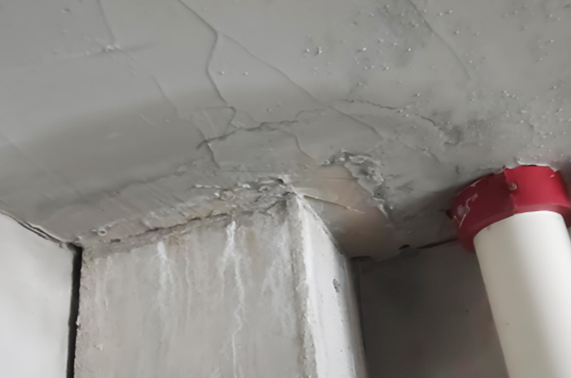 房屋開(kāi)裂漏水