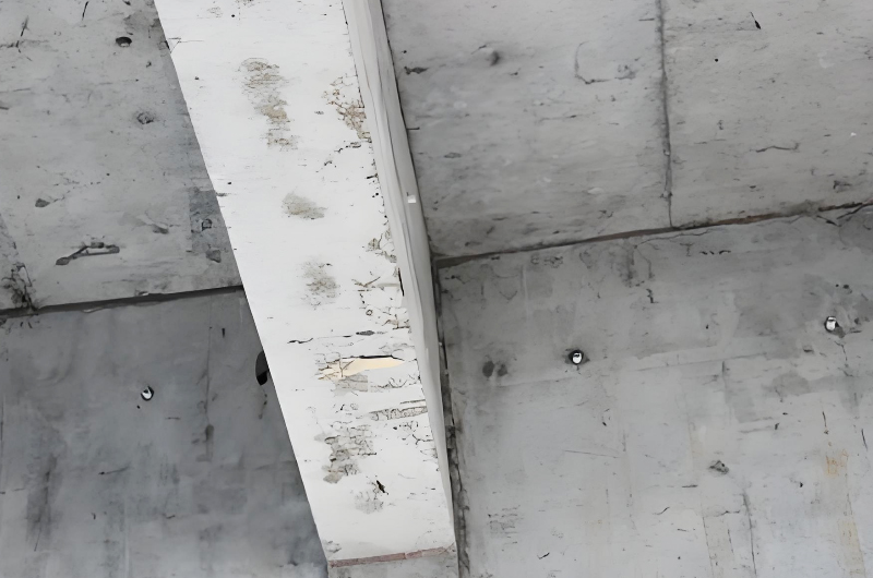 梁裂縫如何處理?